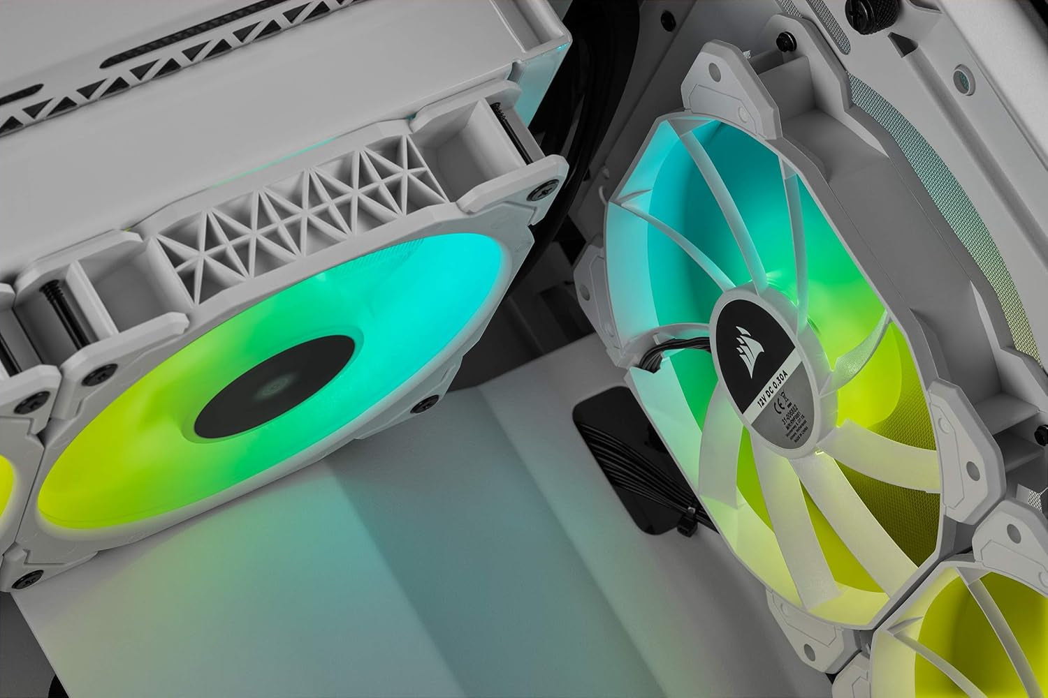 Icue H150I Elite Capellix Liquid CPU Cooler - White